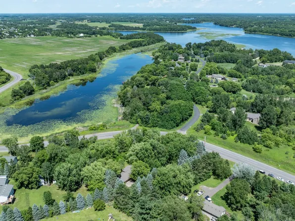 31874 Xylite St NE, Cambridge, MN 55008