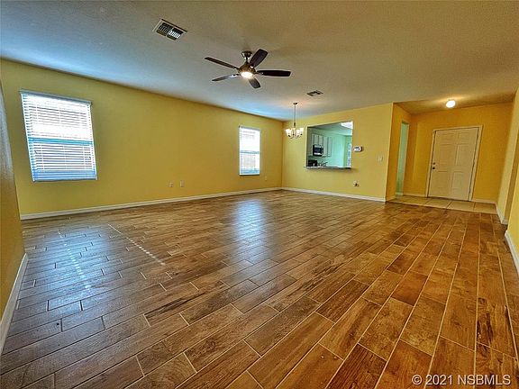 5th image of 188 Fishermans Cove Dr