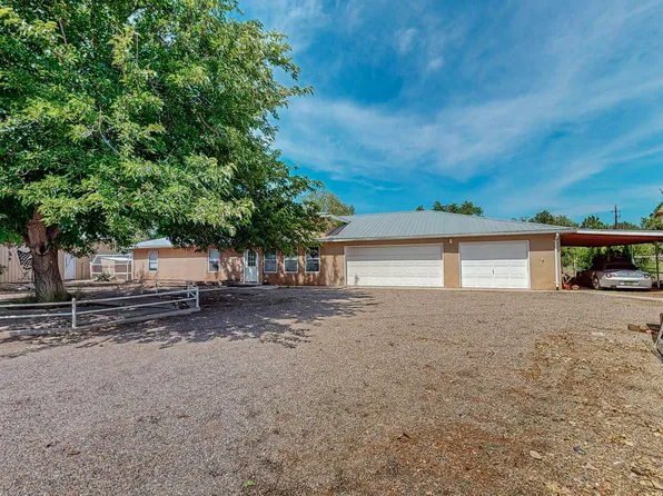 86A Molina Rd, Peralta, NM 87042