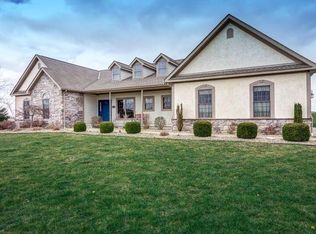 2658 Basil Western Rd NW, Baltimore, OH 43105