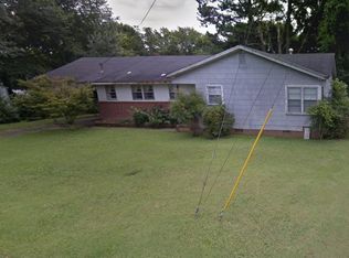 201 Holmes Ave, Lexington, TN 38351