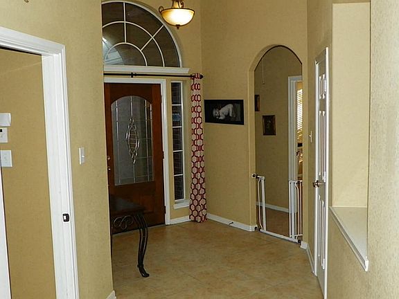 4th image of 14903 Yellow Begonia Dr