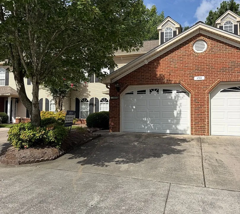 1701 W Oak Dr #252