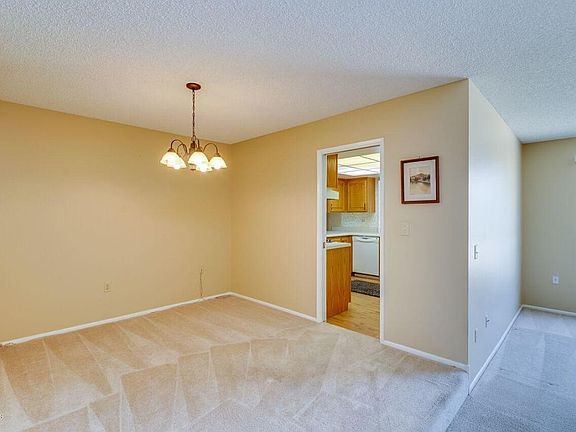3rd image of 10732 W Tropicana Cir