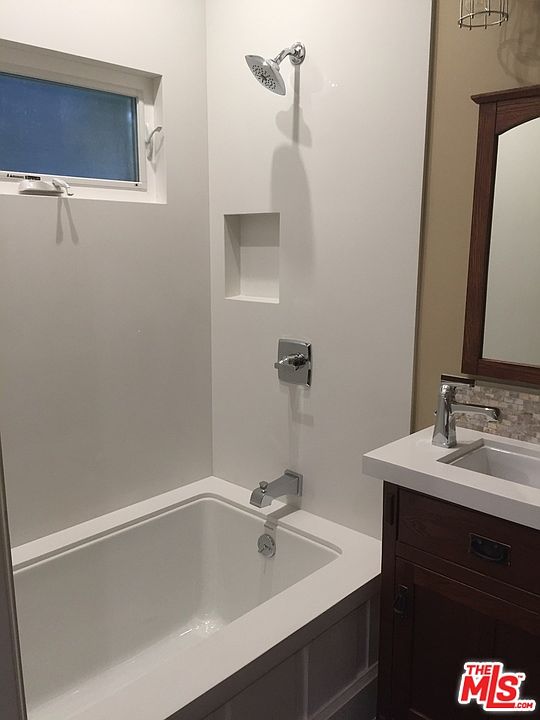 2nd image of 659 W Alegria Ave