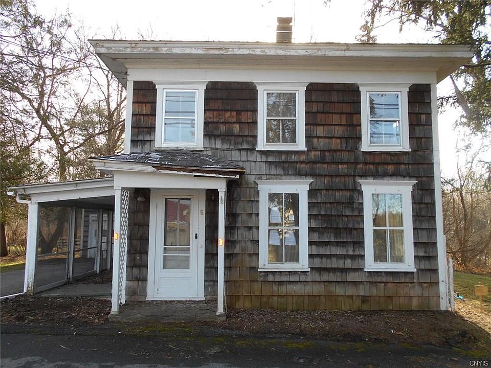 1st image of 5 Park Ln