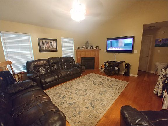 5th image of 1273 Brookfield Dr