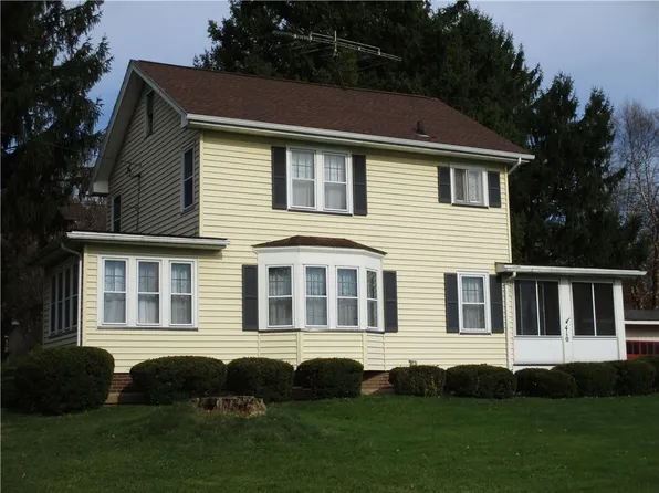 410 Paul Rd, Rochester, NY 14624