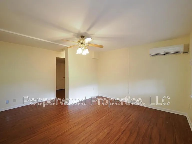 334 S Hampton Ave #1 — Photo 9