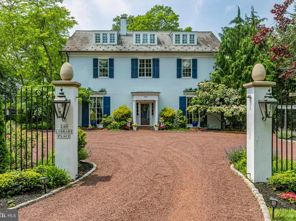 240 Library Pl, Princeton, NJ 08540