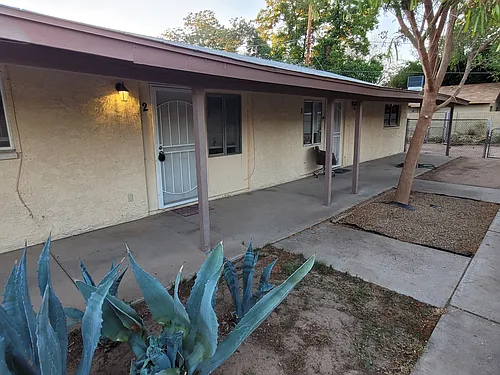 2402 W Hayward Ave #2 Photo 1