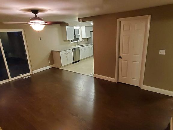 4th image of 7104 Citadel Dr