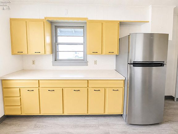 5th image of 908 Ontario St
