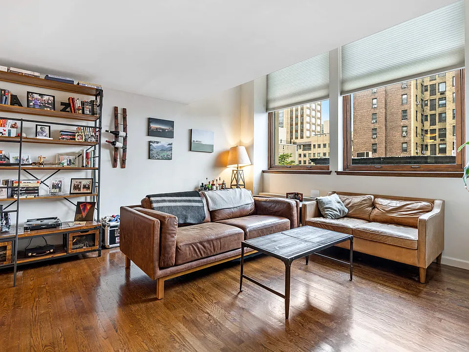305 2nd Ave #518