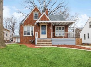 9200 Outlook Dr, Brooklyn, OH