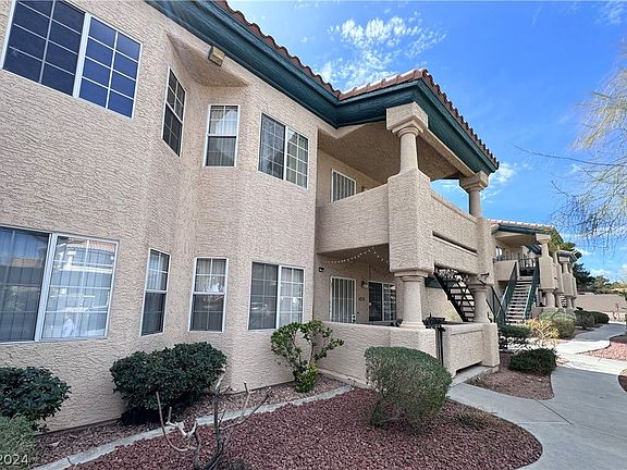 3rd image of 8410 Eldora Ave Unit 1074