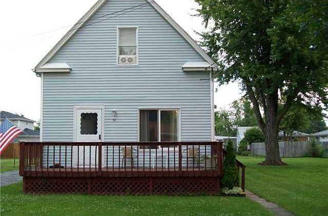 1st image of 14 Iroquois Ave