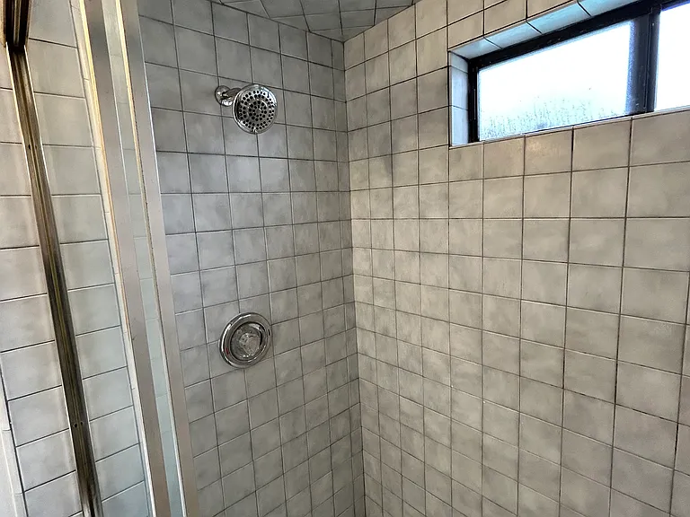 2nd bathroom shower