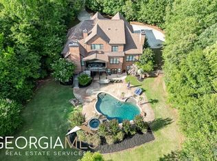 500 Antrim Glen Rd, Hoschton, GA 30548