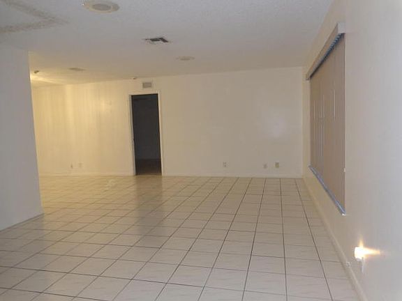 5th image of 179 Dove Cir