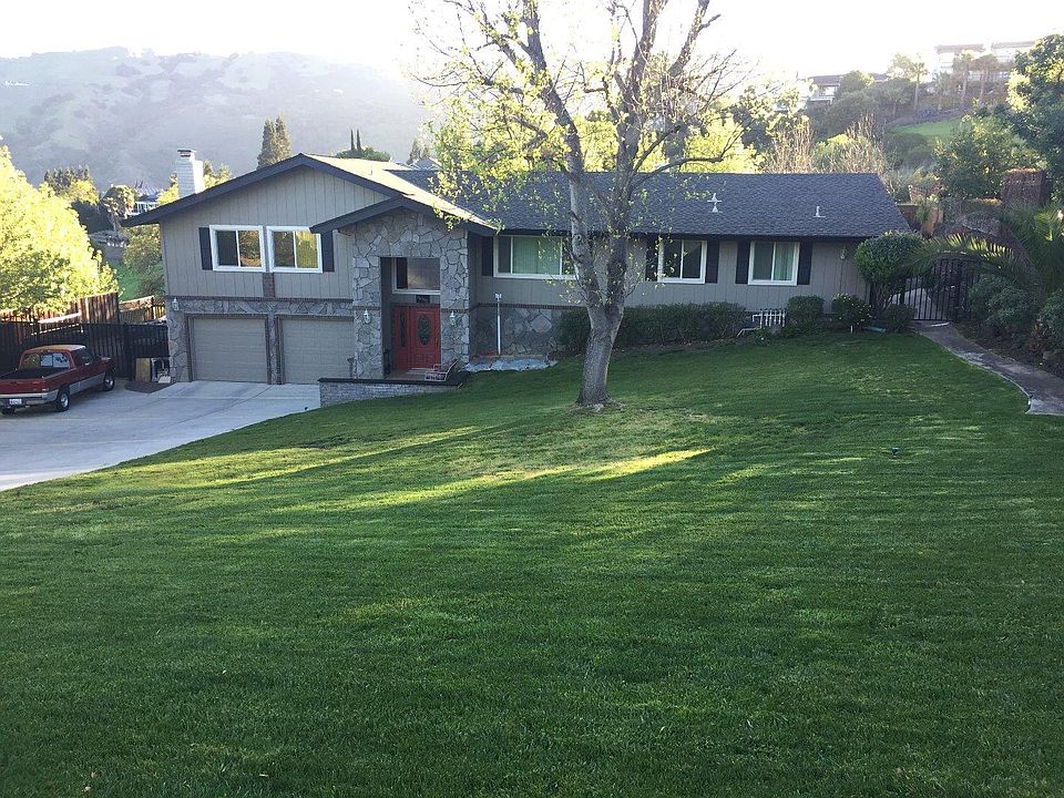 1st image of 16550 Jackson Oaks Dr