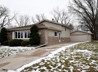 237 Farragut St, Park Forest, IL