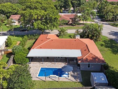 9900 NW 19th Street, Coral Springs, FL, 33071