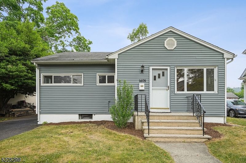 1405 Lincoln Ave, Pompton Lakes, NJ 07442 Zillow
