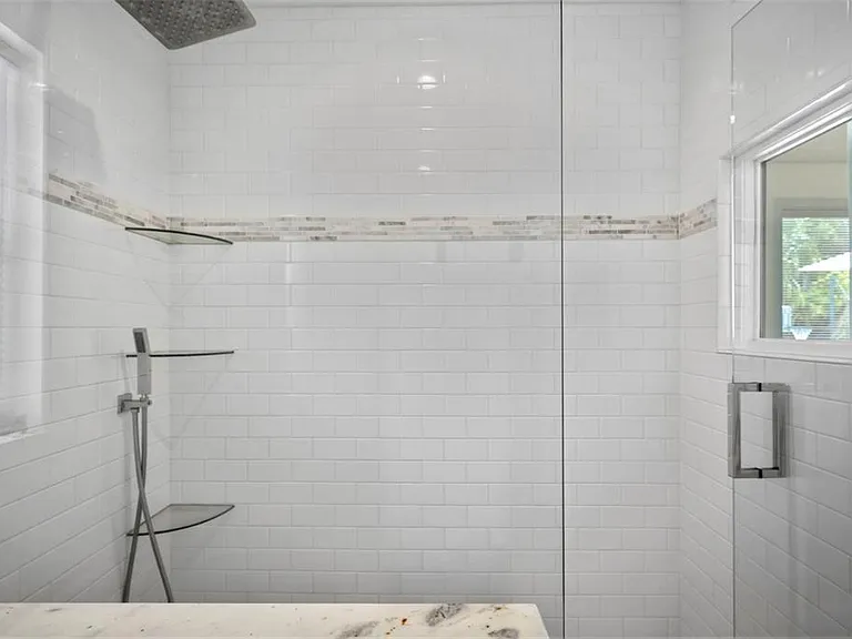 141 Giralda Blvd NE — Photo 22