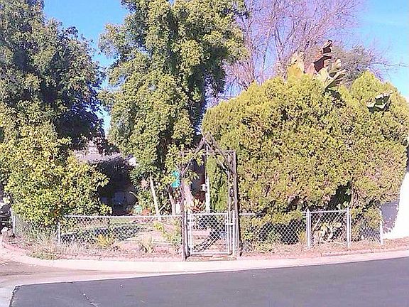 3rd image of 450 E Bradley Ave Space 152