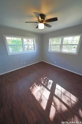 323 Stockton Dr — Photo 23