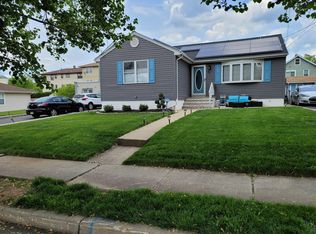 27 Avenue D, Lodi, NJ 07644