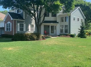 795 Sierra Pl, Gurnee, IL 60031