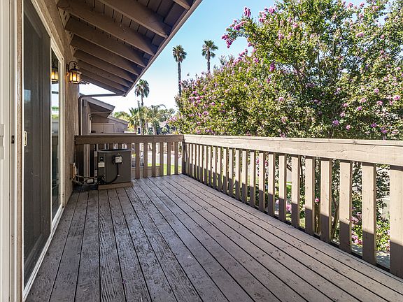 2nd image of 28661 Via Las Flores Rd #315