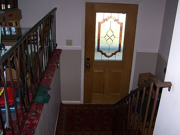 2nd image of 610 N Stanley Dr
