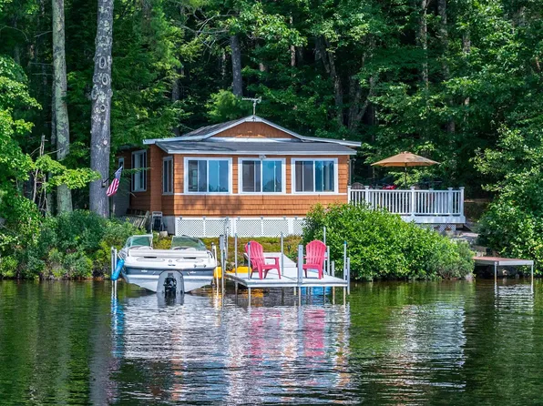 43 North Shore Lane, Franklin, NH 03235