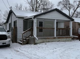 2117 E Schumacher St, Burton, MI 48529
