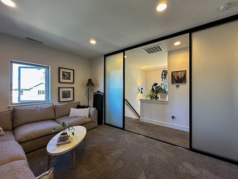 20523 Stanford Pl — Photo 26
