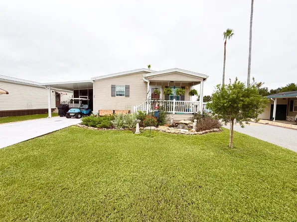 86 Sandalwood Dr, Thonotosassa, FL 33592