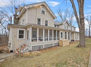 67 Old Albany Post Rd APT 3, Rhinebeck, NY 12572