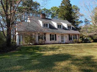 180 Country Club Cir, Aberdeen, NC 28387