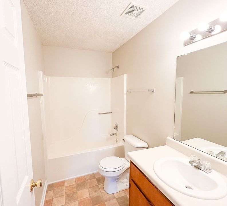 1st image of 2862 Cobalt Dr APT F