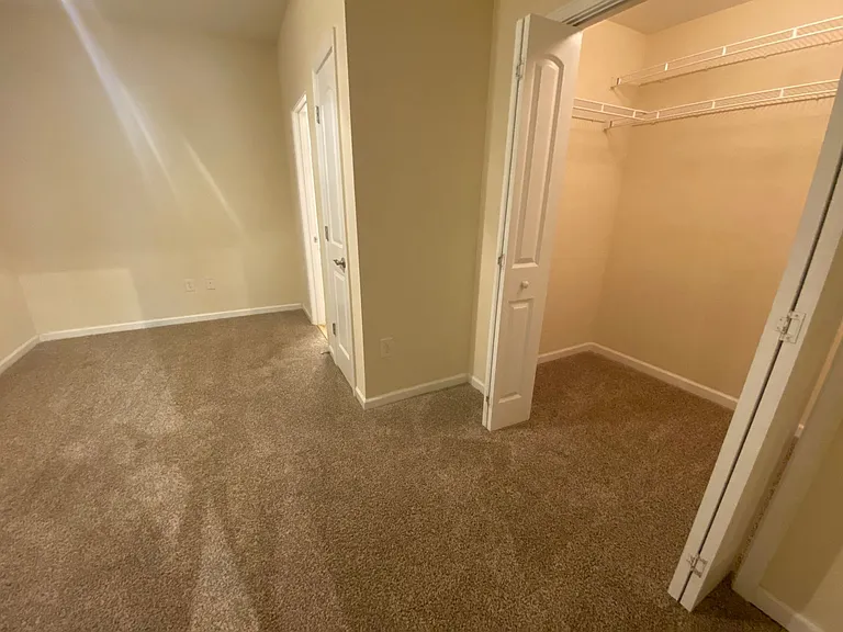 11 Maverick Dr — Photo 57
