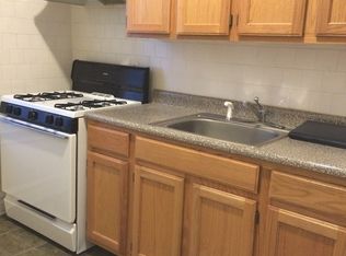 3205 35th Ave, Astoria, NY 11106