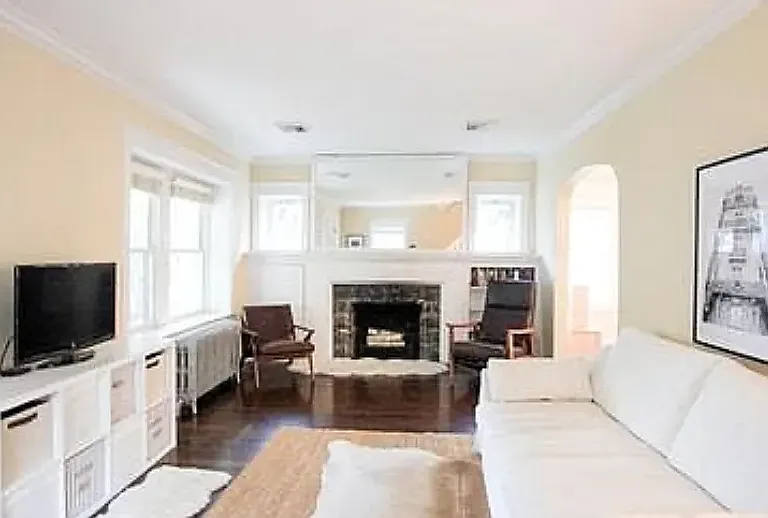 615 Lawson Ave — Photo 3