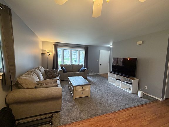 4th image of 80 Pine Ct