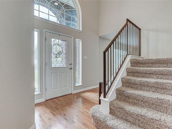 5th image of 17822 Park Valley Dr