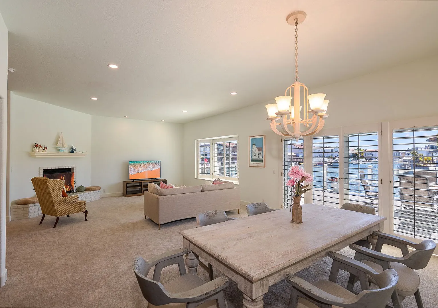 2411 Monaco- MFR — Photo 1