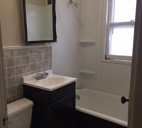 4th image of 3622 Wyoming St APT 2N