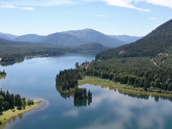 71 Halo Dr, Troy, MT 59935